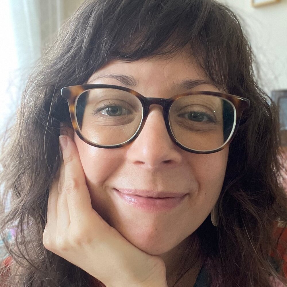 Meet your Posher, Julia